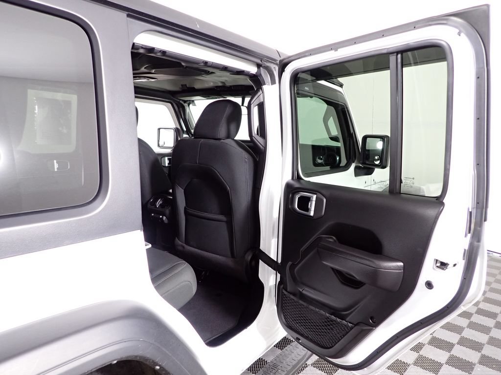 Used 2023 Jeep Wrangler Unlimited Sport AWD/4WD image 29
