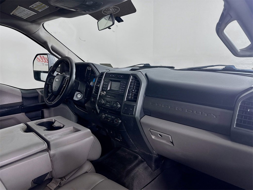 Used 2018 Ford F350 XL w/ Power Equipment Group image 28