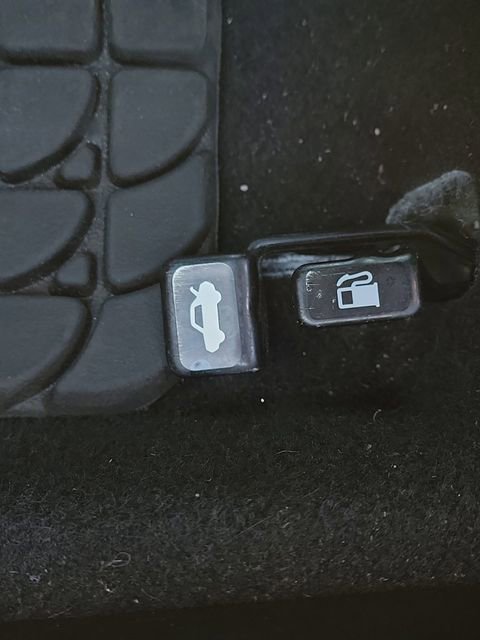 Used 2019 Toyota Corolla SE FWD image 18