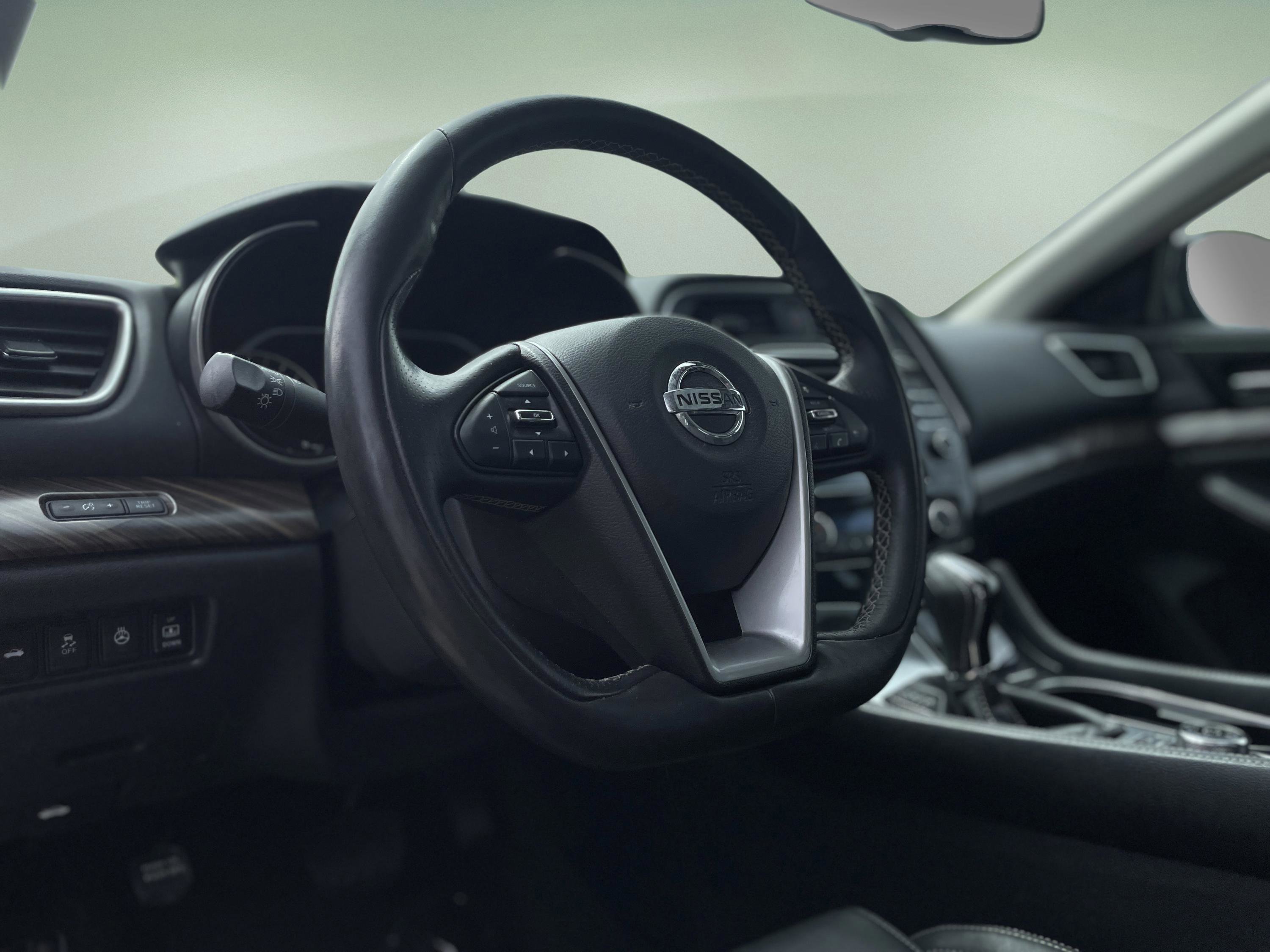 Used 2016 Nissan Maxima Platinum FWD image 12