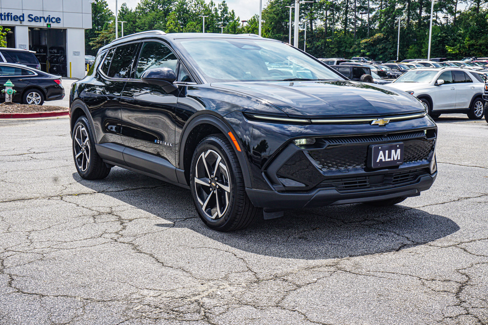 New 2026 Chevrolet Equinox EV LT FWD image 4