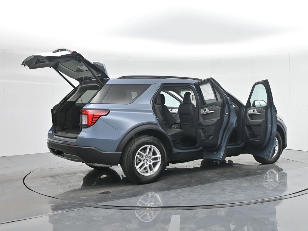 New 2025 Ford Explorer Active w/ Active Comfort Package image 5