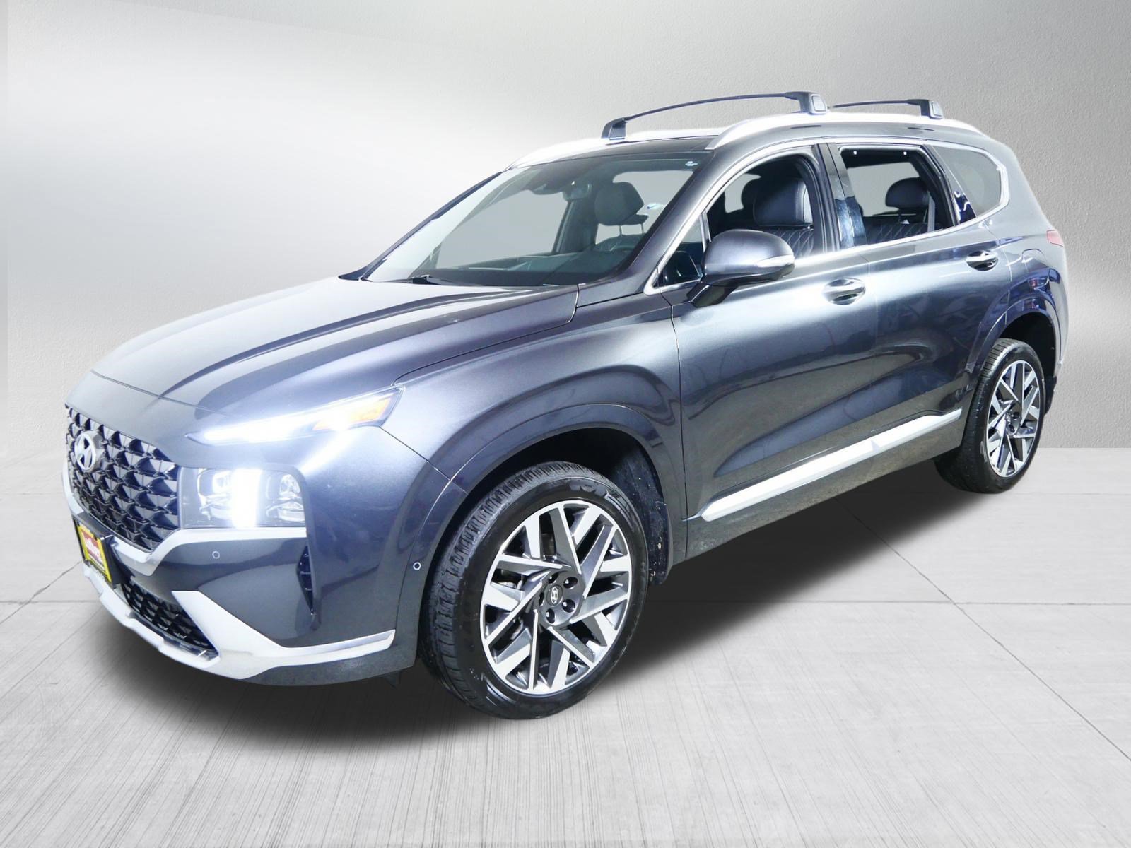 Used 2023 Hyundai Santa Fe Calligraphy AWD/4WD image 3
