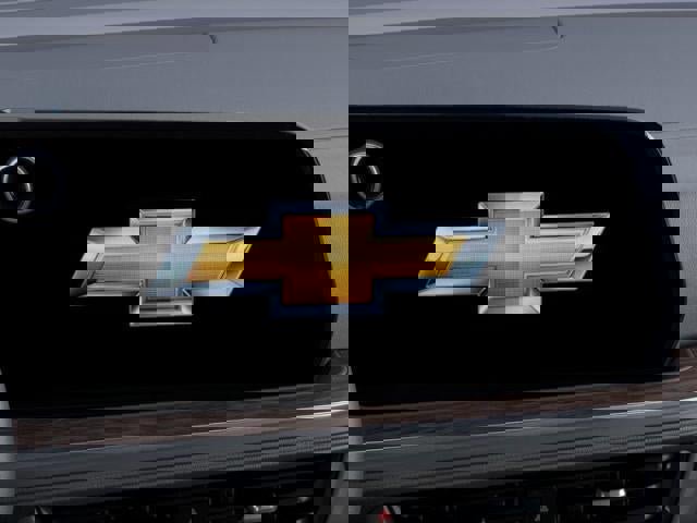 New 2026 Chevrolet Suburban LS image 20