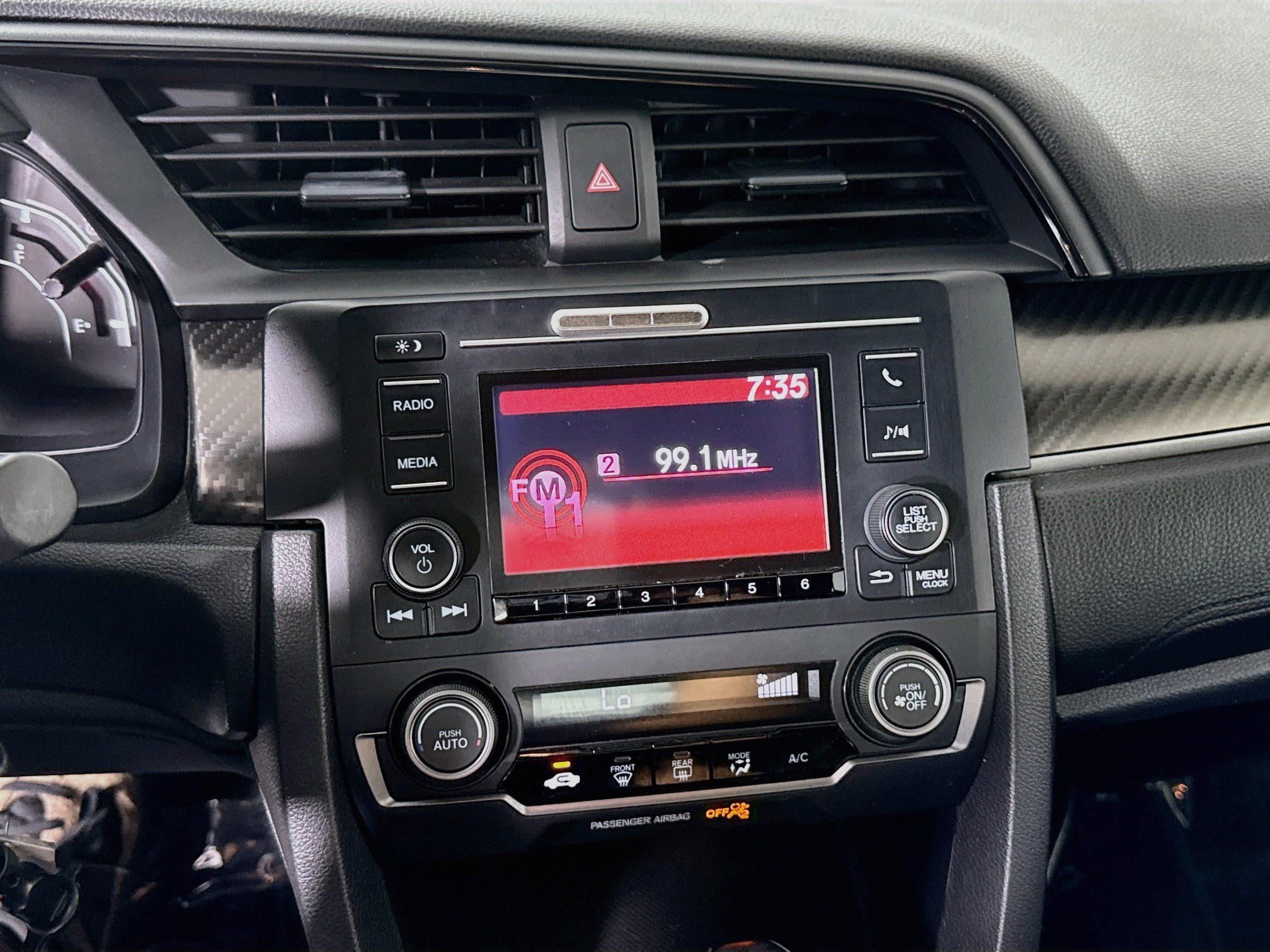 Used 2018 Honda Civic Sport image 18