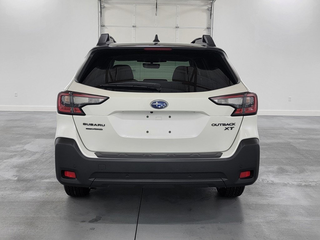 Certified 2025 Subaru Outback Onyx Edition XT AWD/4WD image 8