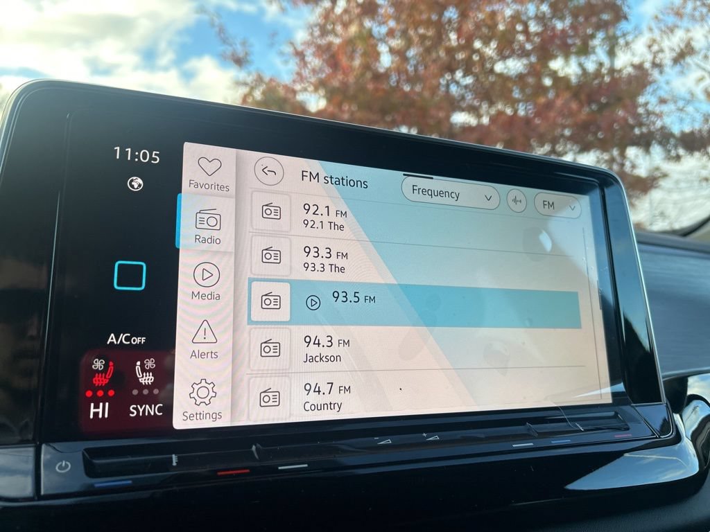 New 2026 Volkswagen Atlas Cross Sport SE AWD/4WD image 20