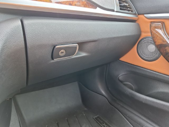 Used 2020 BMW 430i Convertible w/ Executive Package RWD image 18