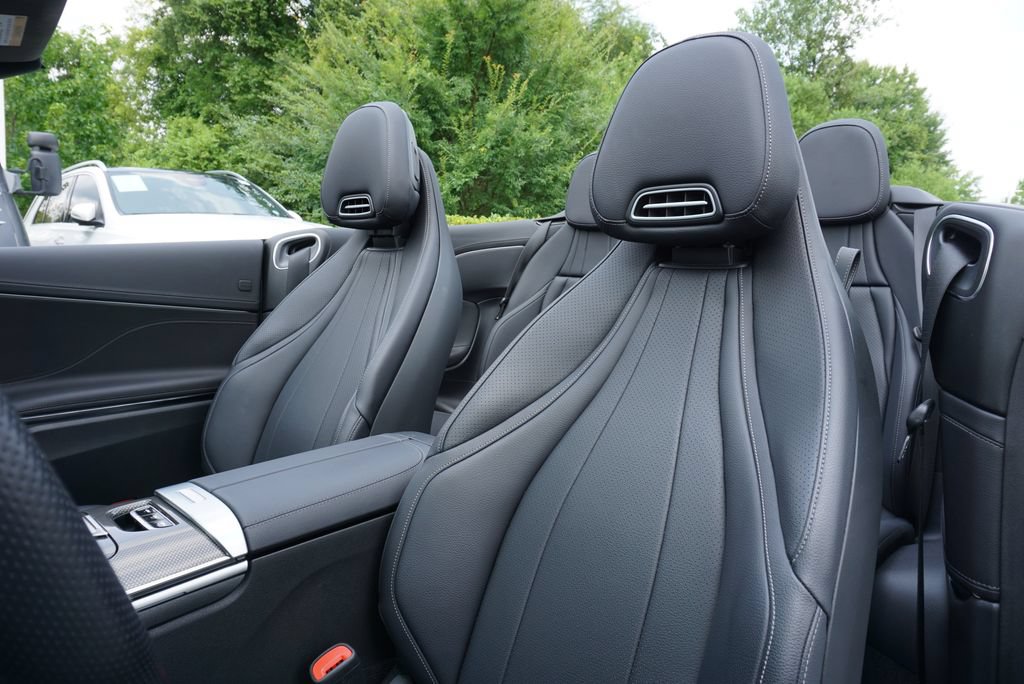 Certified 2024 Mercedes-Benz CLE 300 4MATIC Cabriolet image 16