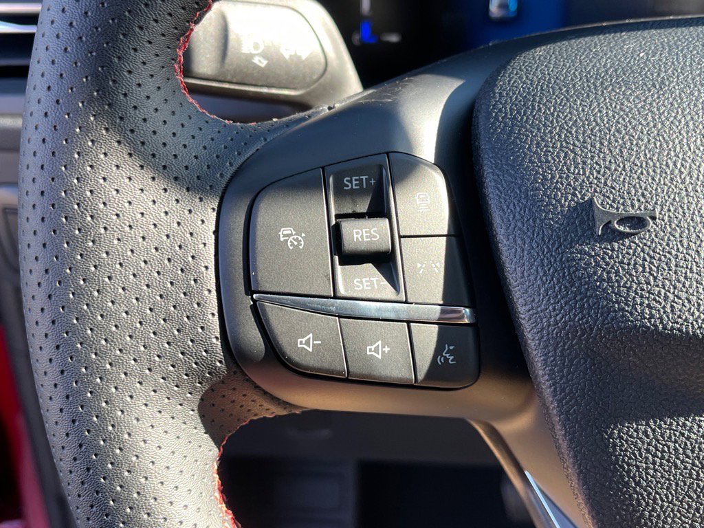 New 2026 Ford Escape ST-Line w/ Tech Pack #1 image 15