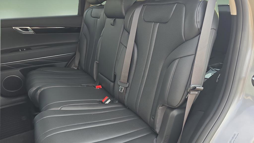 New 2026 Genesis GV80 2.5T AWD/4WD image 2