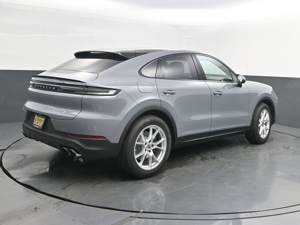 Certified 2026 Porsche Cayenne Coupe AWD/4WD image 7