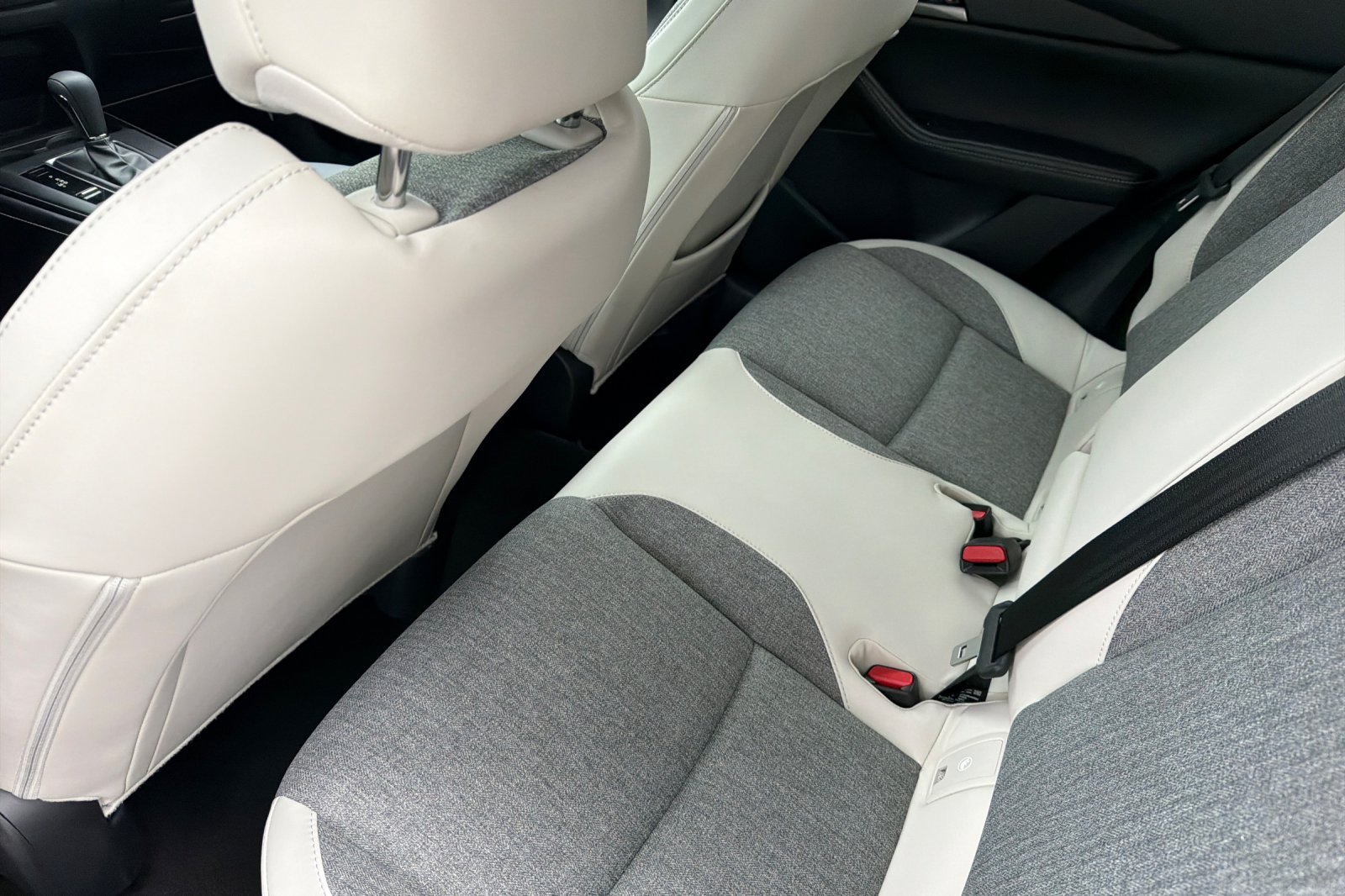New 2026 MAZDA CX-30 Aire Edition AWD/4WD image 13