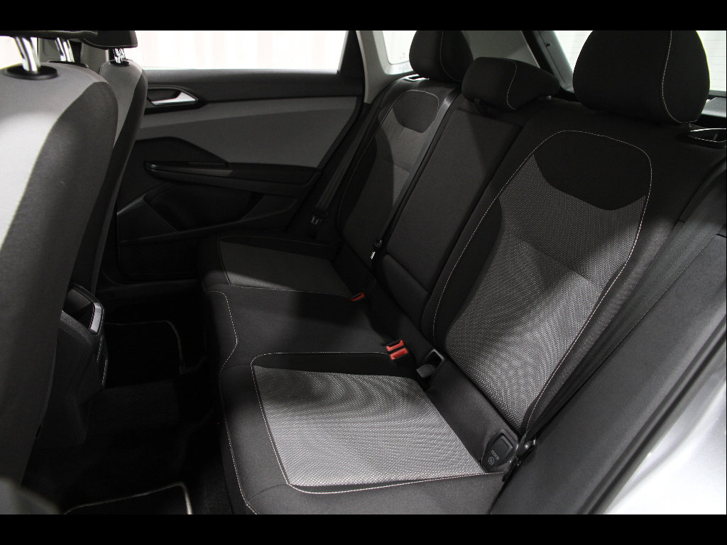 Used 2023 Volkswagen Taos S image 18