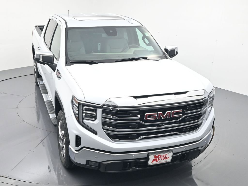 New 2026 GMC Sierra 1500 SLT w/ SLT Premium Plus Package image 4