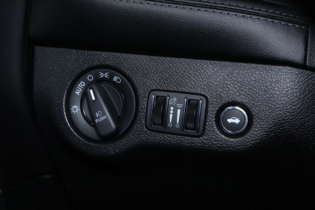 Used 2022 Dodge Challenger GT w/ Plus Package image 24