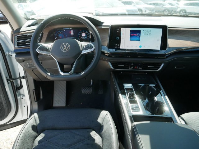 New 2026 Volkswagen Atlas SE AWD/4WD image 8
