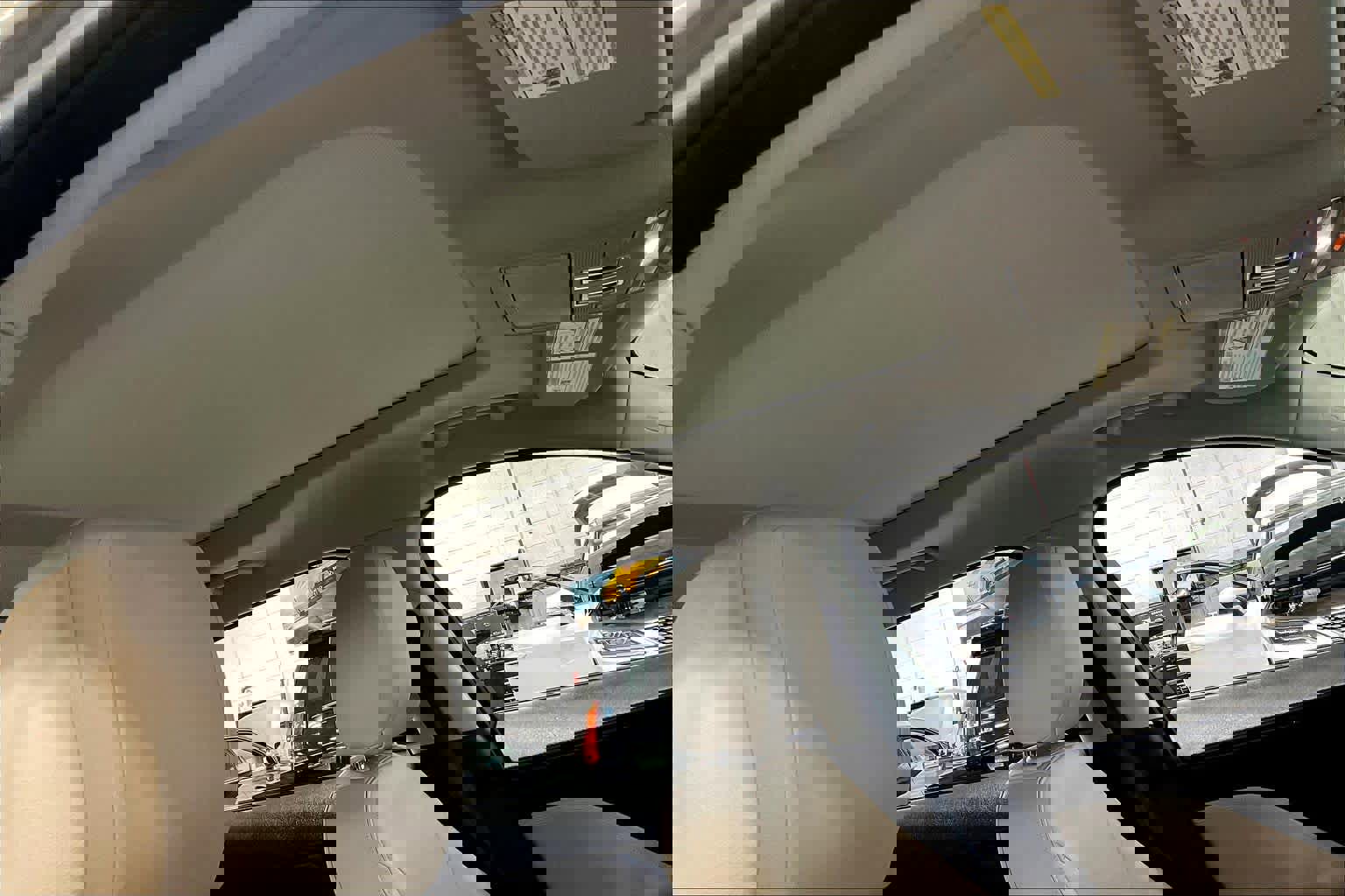 Used 2017 Jaguar F-PACE Premium image 13