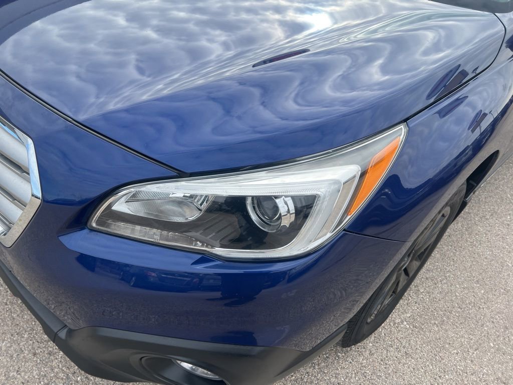 Used 2017 Subaru Outback 2.5i Premium image 31