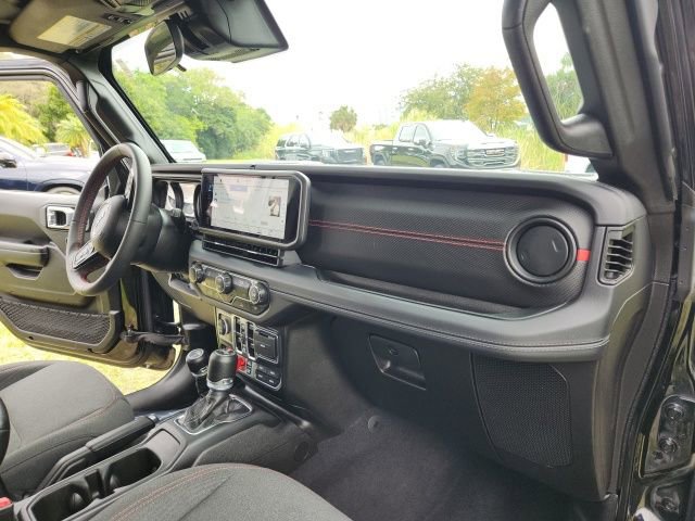 Used 2024 Jeep Wrangler Unlimited Rubicon image 23