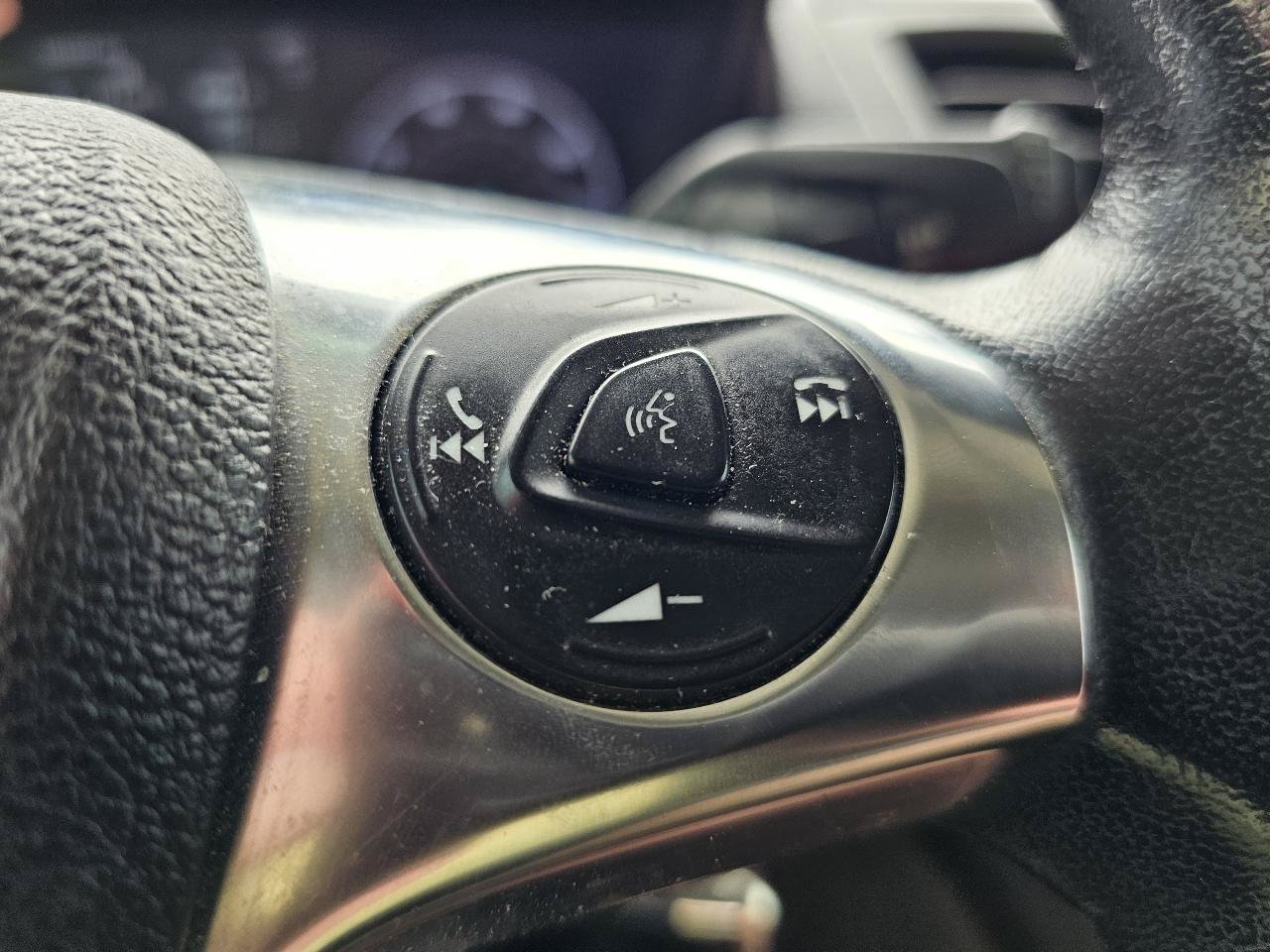 Used 2019 Ford Transit Connect XLT FWD image 8