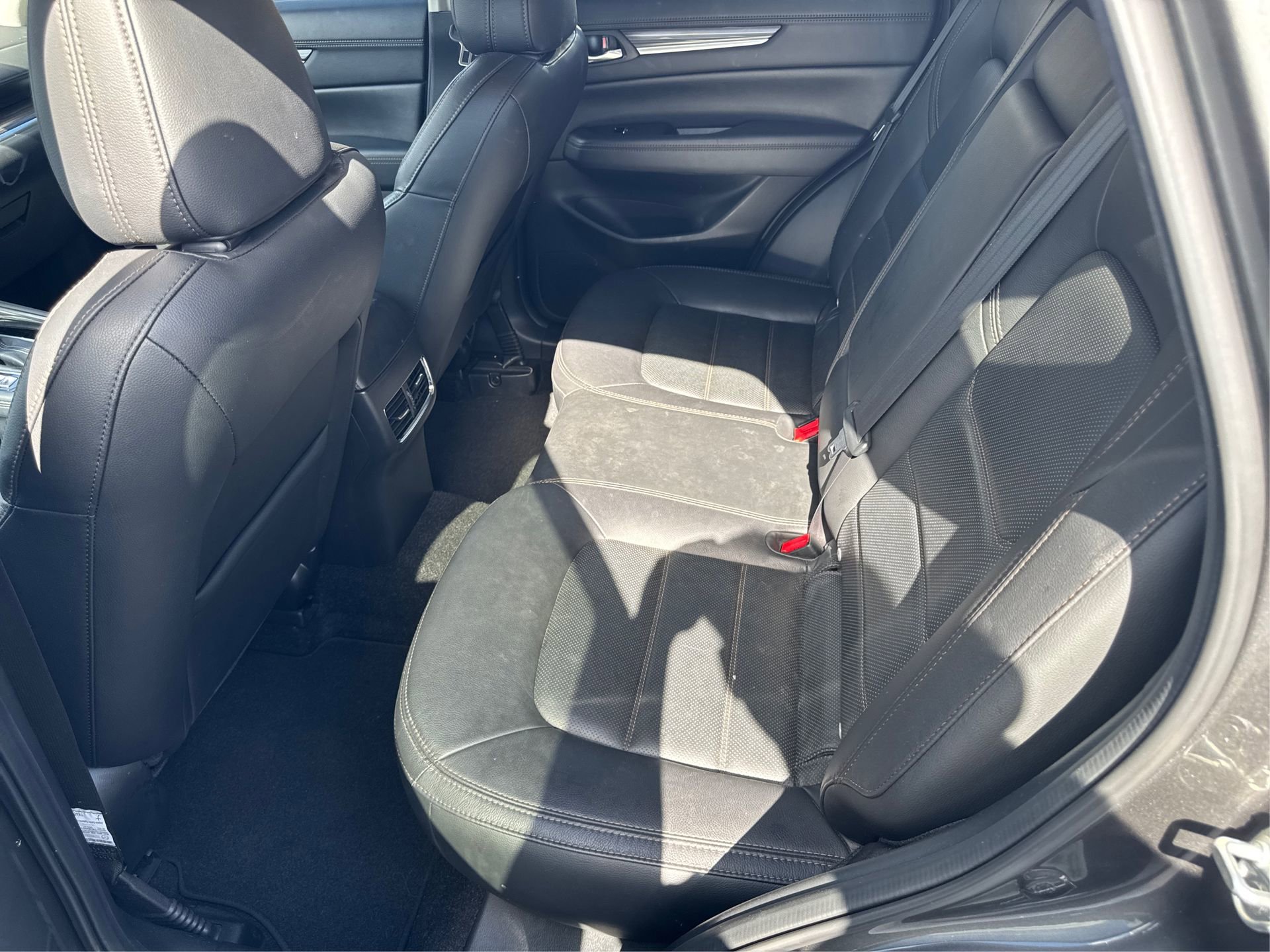 Used 2022 MAZDA CX-5 AWD 2.5 S w/ Premium Package image 12