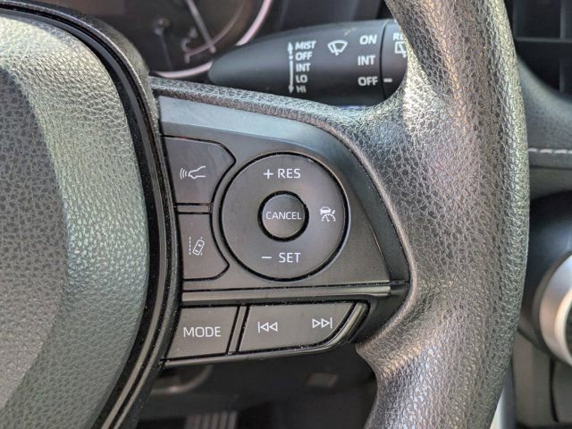 Used 2024 Toyota RAV4 LE AWD/4WD image 24