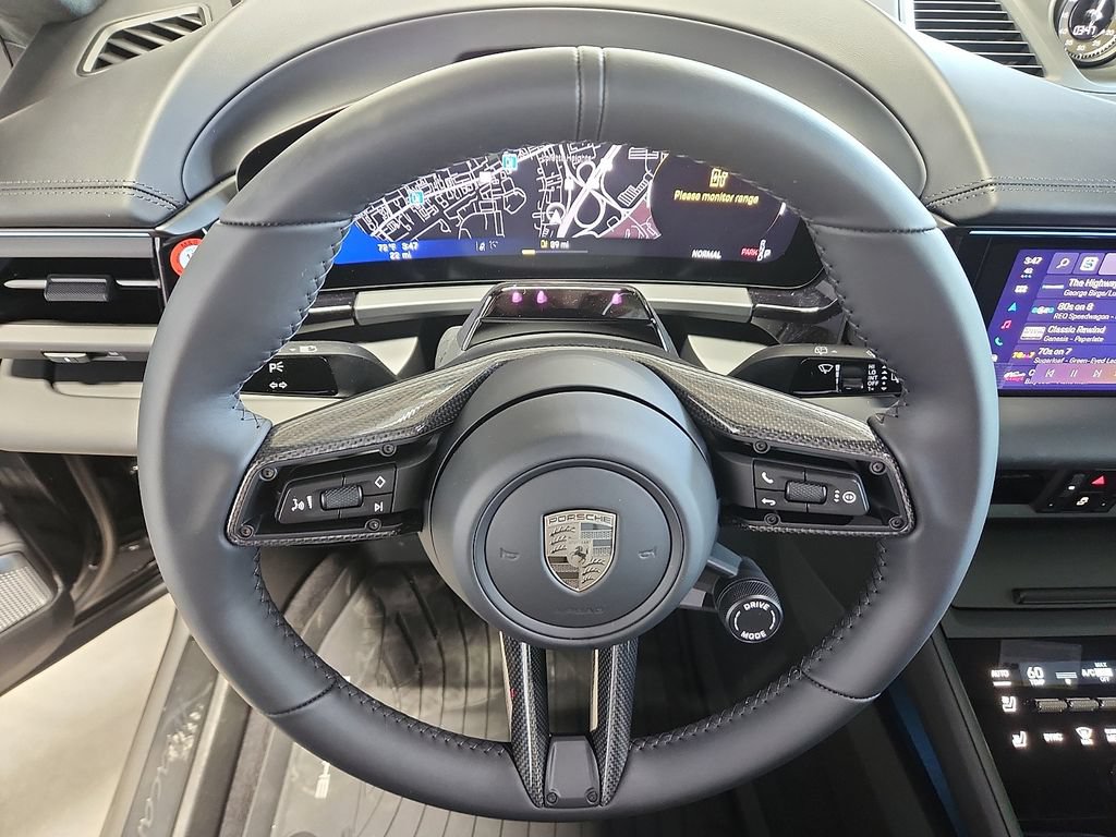 New 2026 Porsche Macan Turbo Electric AWD/4WD image 19