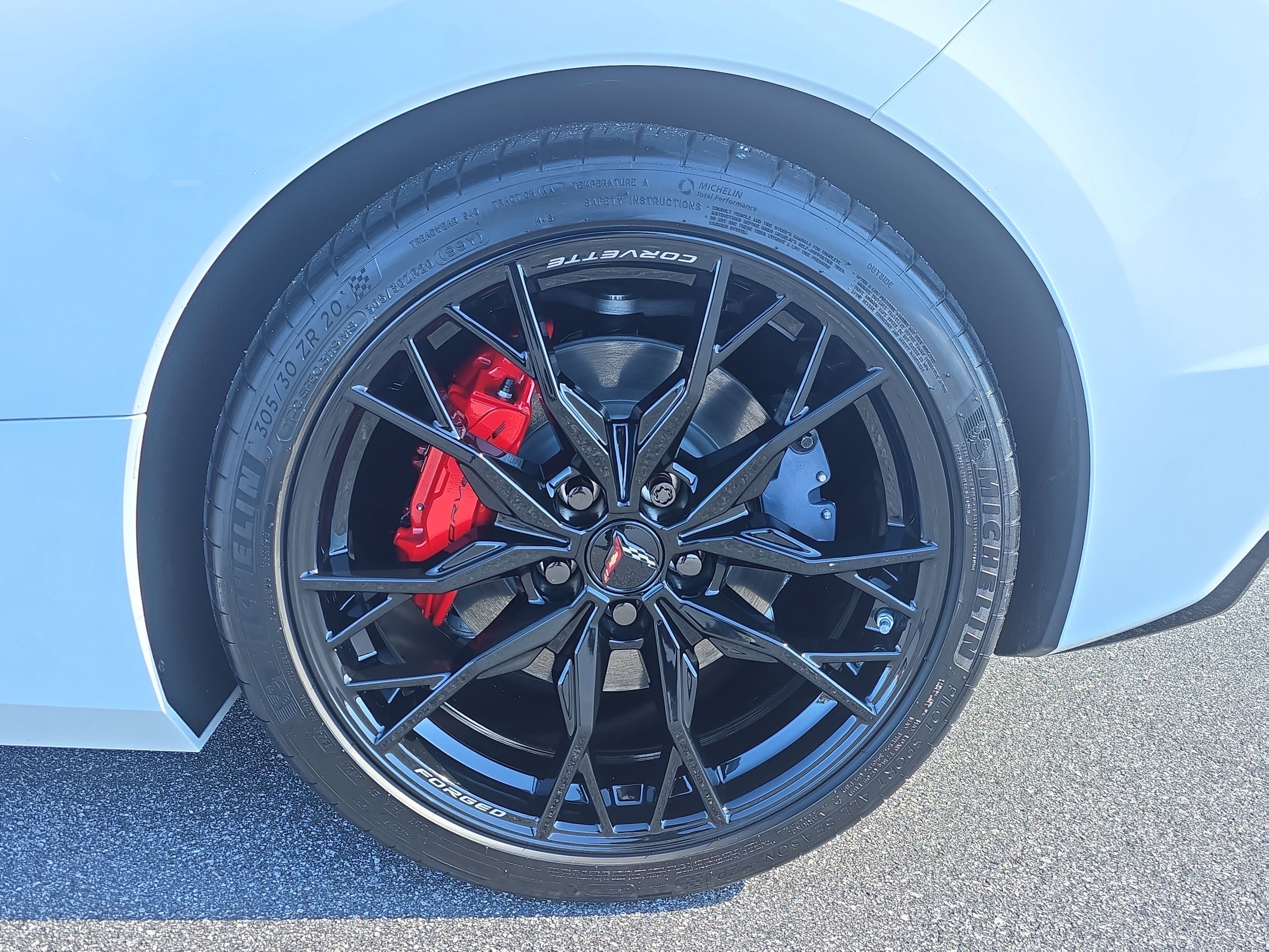 Used 2024 Chevrolet Corvette 2LT w/ Stealth Interior Trim Package image 29