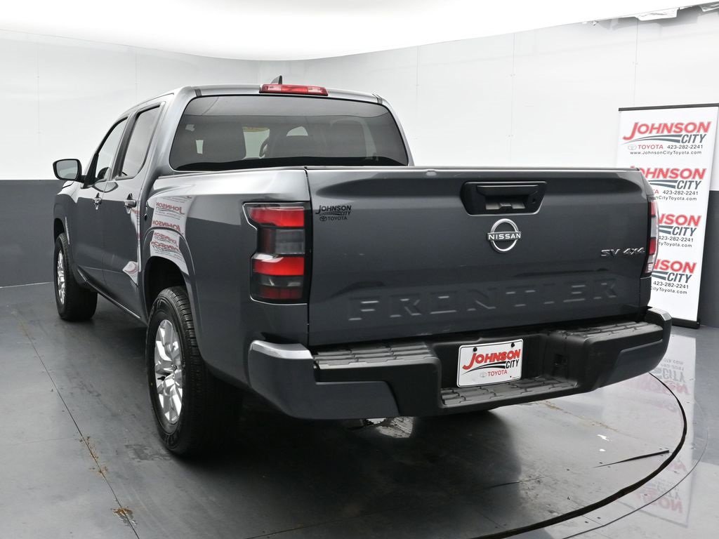 Used 2023 Nissan Frontier SV image 6