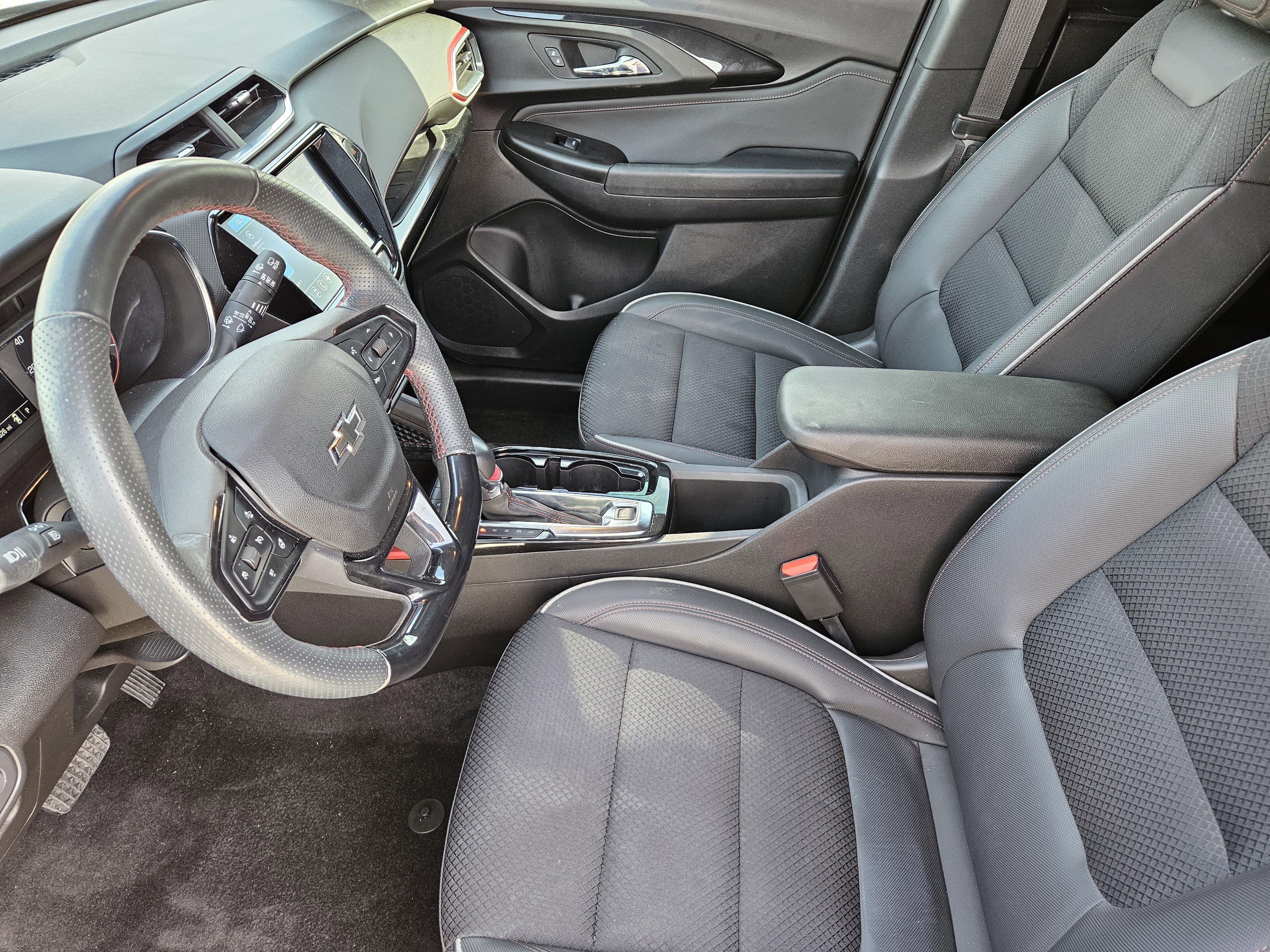 Used 2023 Chevrolet TrailBlazer RS w/ Convenience Package image 15