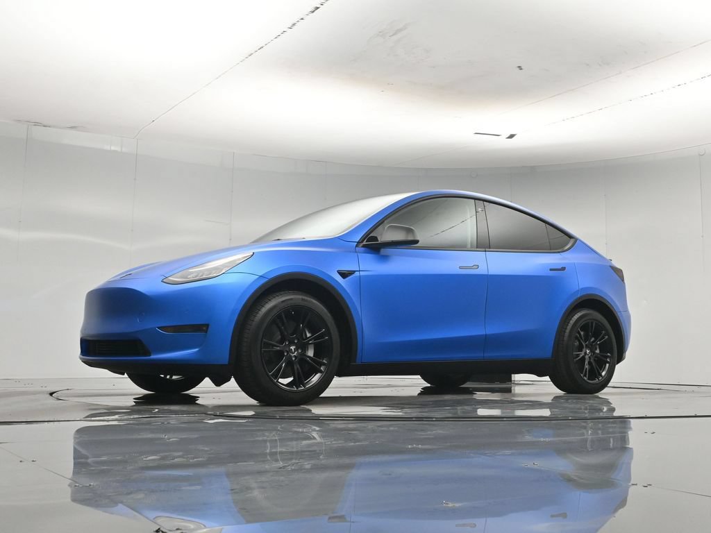 Used 2022 Tesla Model Y Long Range AWD/4WD image 43