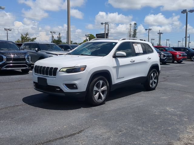 Used 2021 Jeep Cherokee Limited w/ Elite Package AWD/4WD image 2
