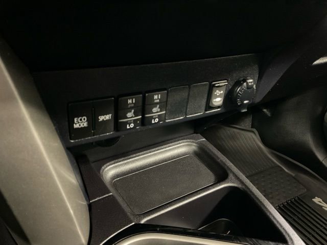 Used 2017 Toyota RAV4 Limited w/ All Weather Liner Package image 19