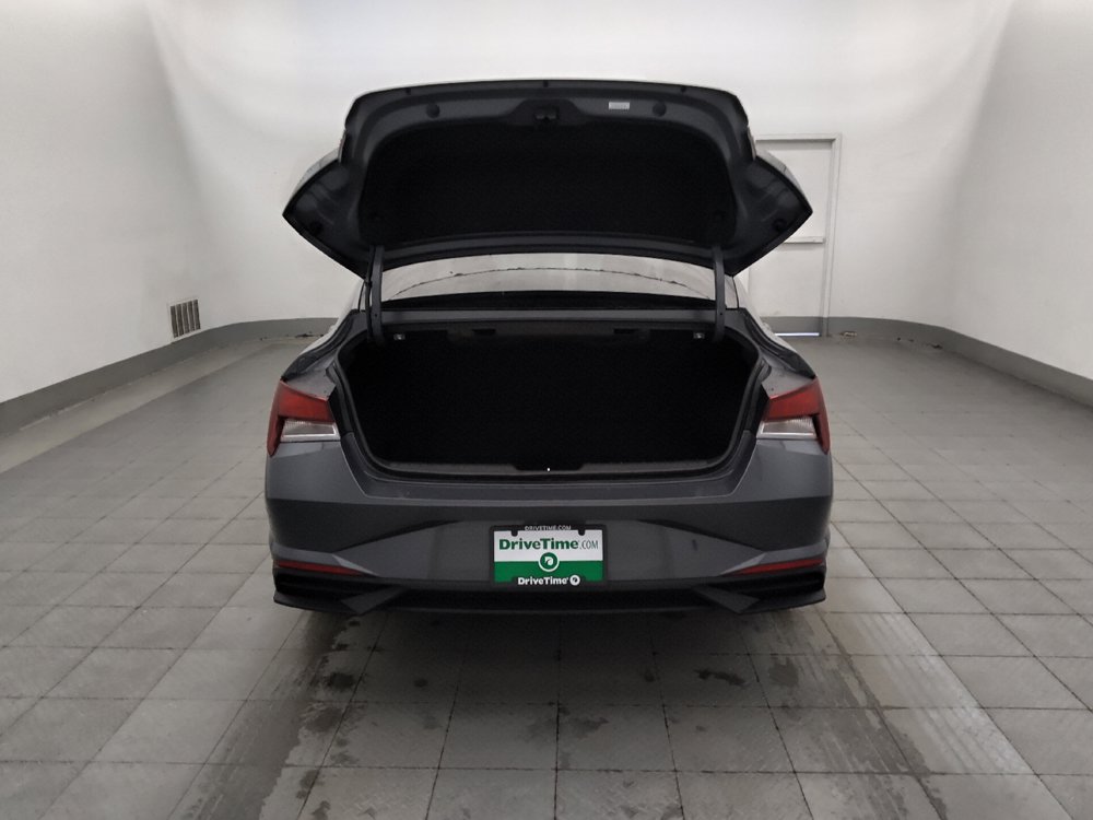 Used 2023 Hyundai Elantra SEL w/ Convenience Package FWD image 29