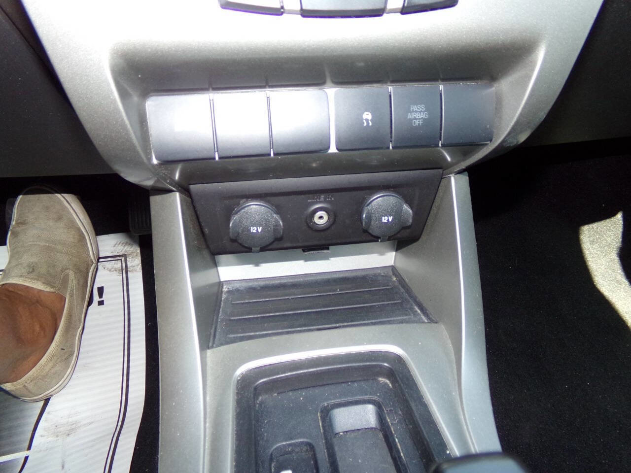 Used 2009 Ford Focus SE image 47