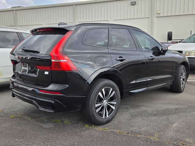 Used 2024 Volvo XC60 T8 Core AWD/4WD image 5