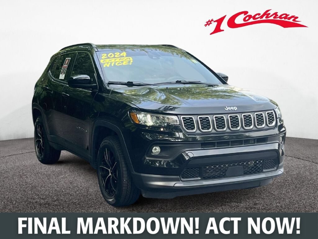 Used 2024 Jeep Compass Latitude w/ Convenience Group