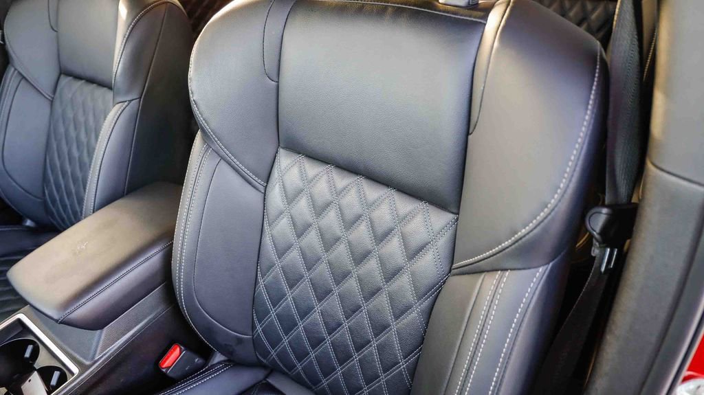Used 2024 Mitsubishi Outlander SEL FWD image 30