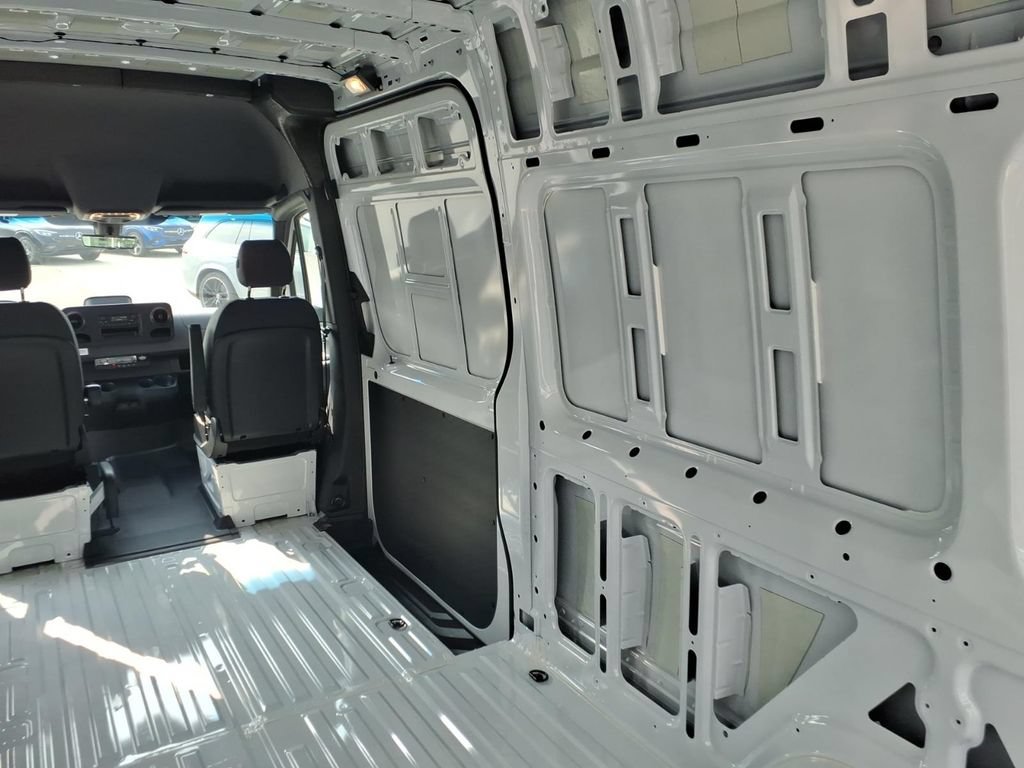 New 2026 Mercedes-Benz Sprinter 2500 image 27
