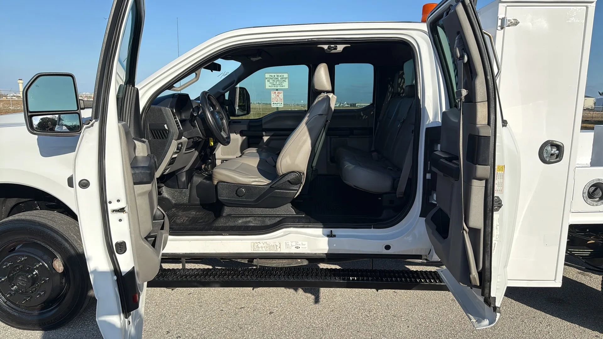 Used 2017 Ford F350 XL image 11