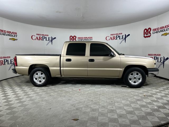 Used 2004 Chevrolet Silverado 1500 LS image 9