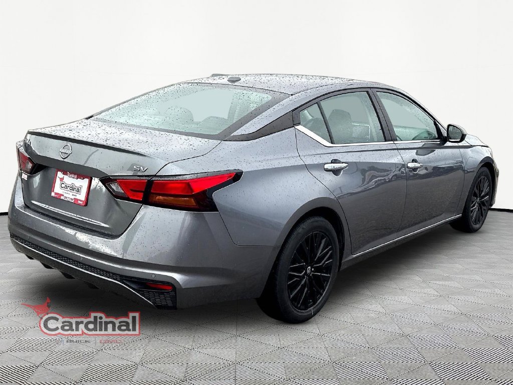 Used 2023 Nissan Altima 2.5 SV FWD image 8