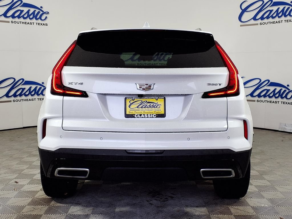 Used 2024 Cadillac XT4 Premium Luxury w/ LPO, Floor Liner Package FWD image 4