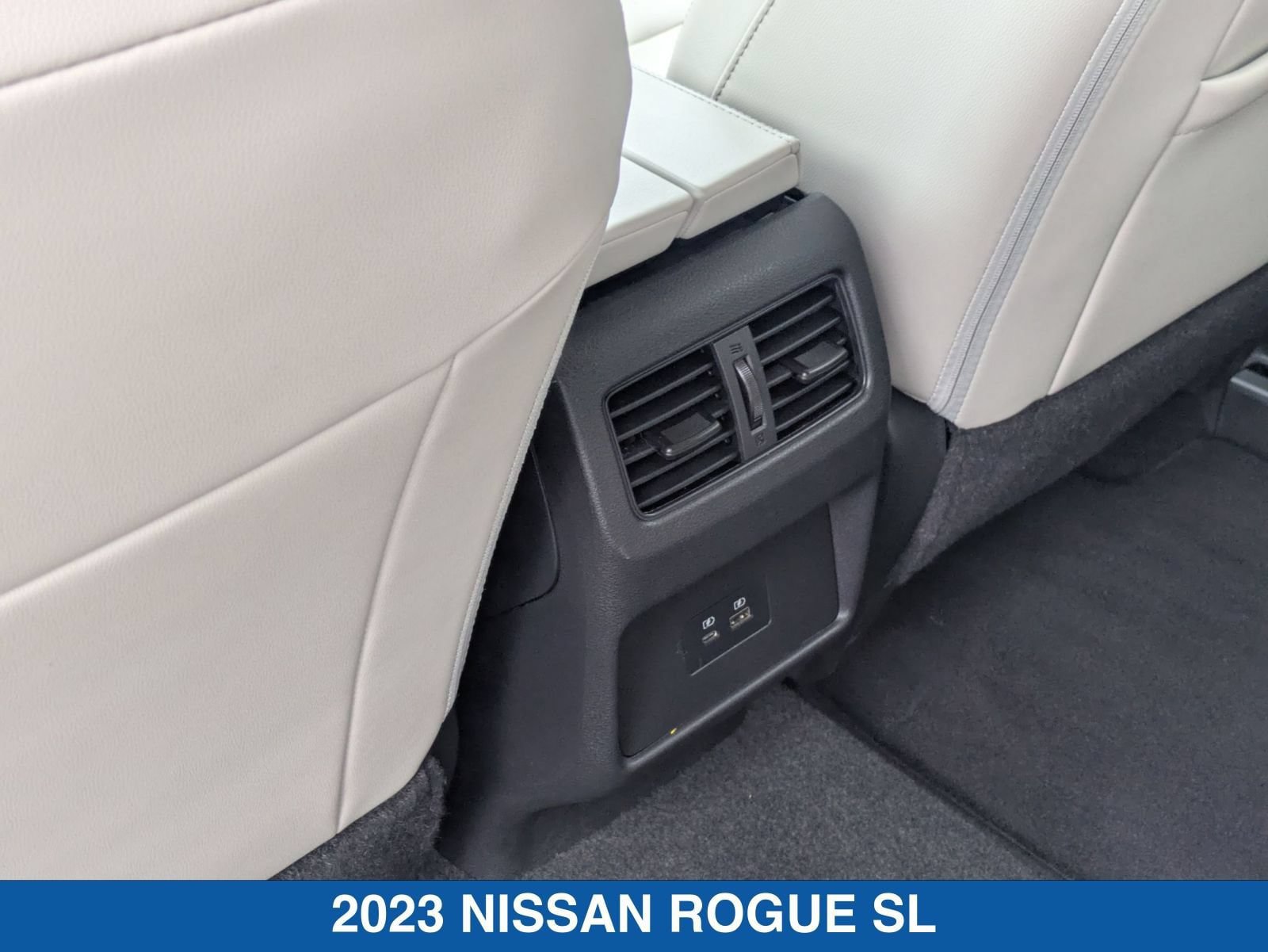 Used 2023 Nissan Rogue SL AWD/4WD image 31
