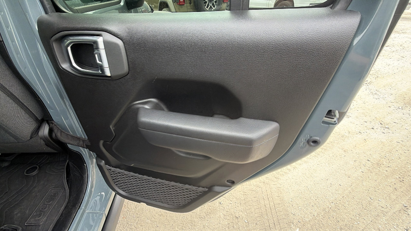 Used 2025 Jeep Wrangler Willys image 20