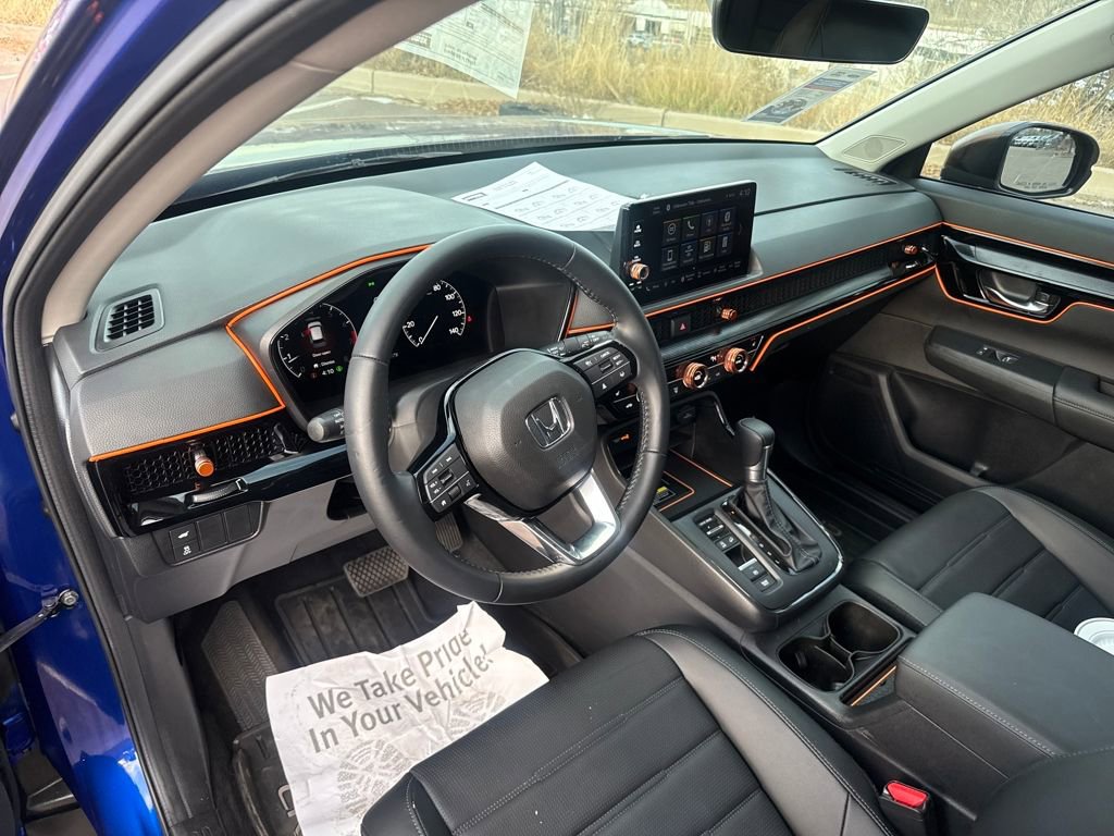 Used 2025 Honda CR-V EX-L image 13