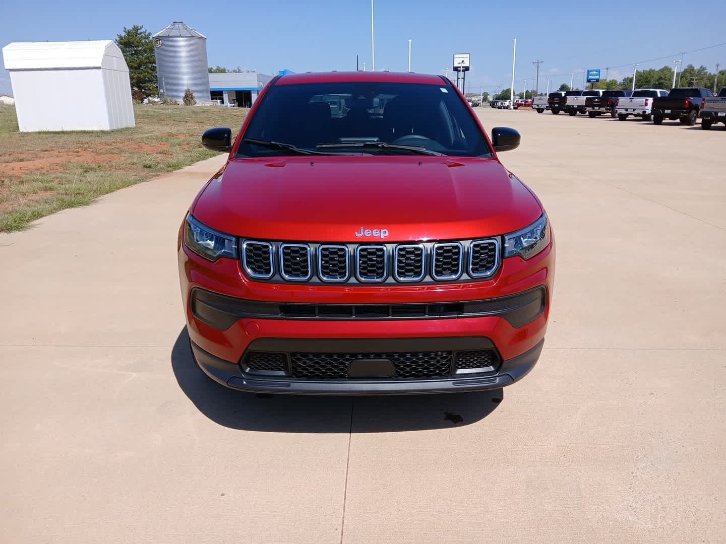 Used 2025 Jeep Compass Sport AWD/4WD image 9