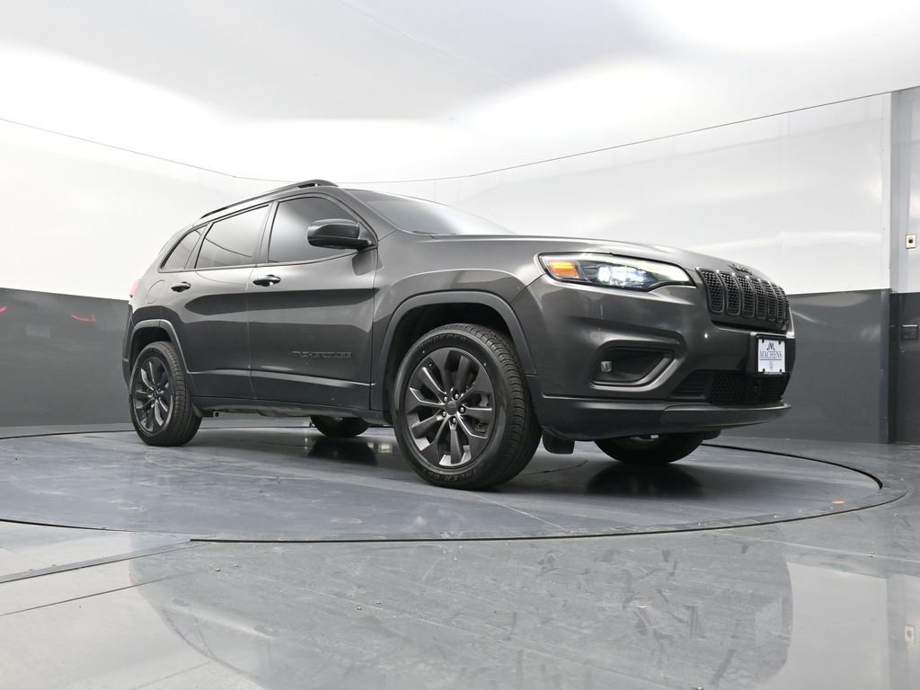 Used 2021 Jeep Cherokee Latitude Lux 80th Anniv w/ Quick Order Package 26U 80TH image 25