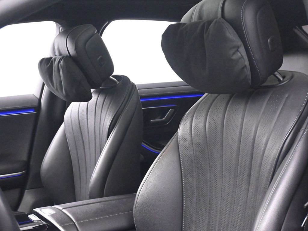 Used 2023 Mercedes-Benz S 500 4MATIC w/ AMG Line image 14
